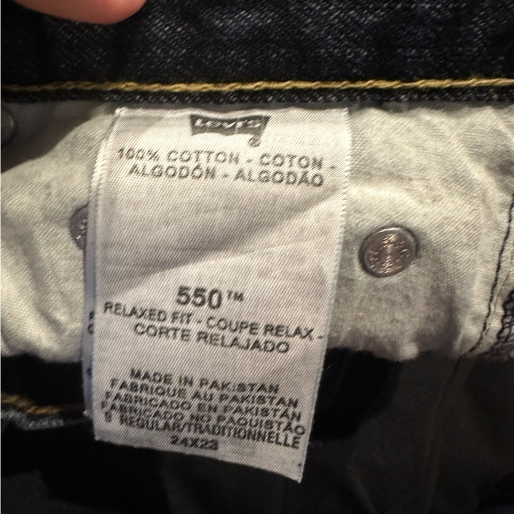 NWT Levi jeans - Picture 2 of 5